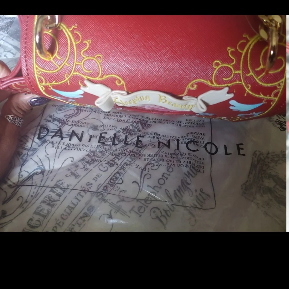 Danielle Nicole sleeping beauty crossbody purse - Picture 2 of 5